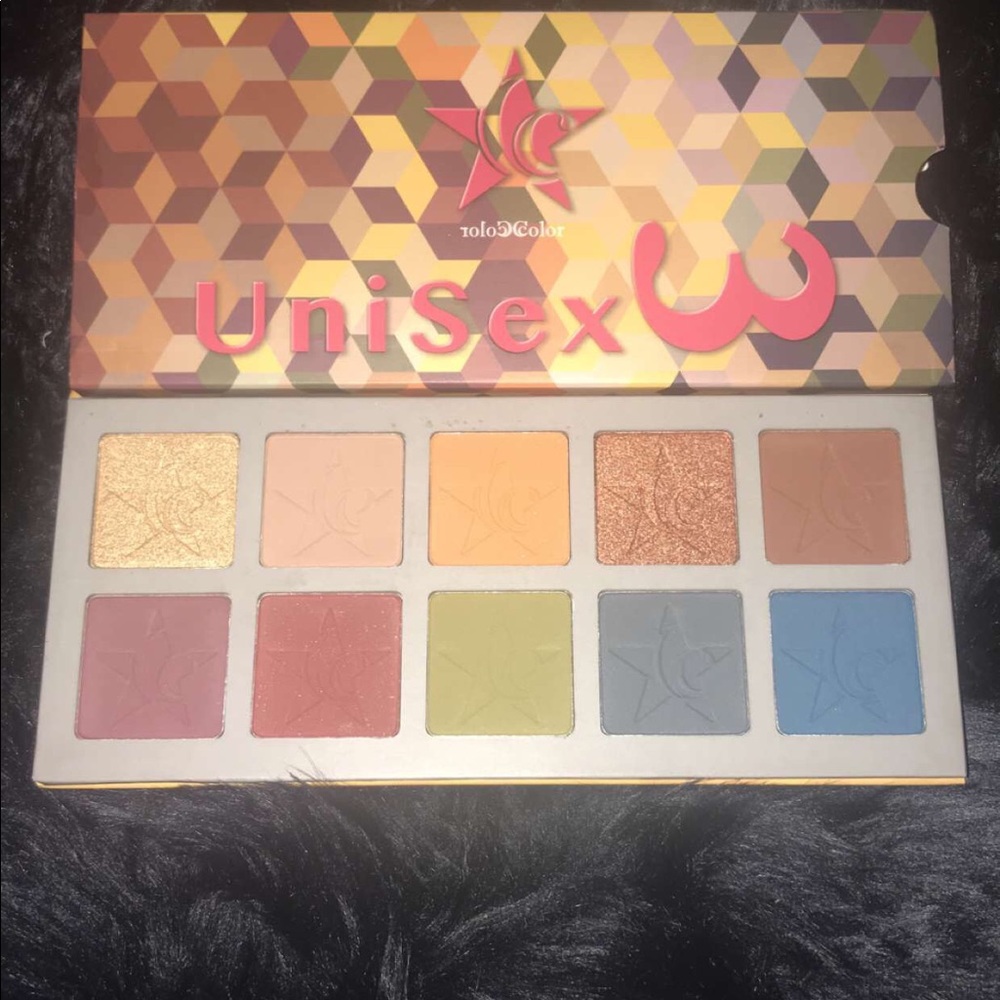 Eyeshadow pallet